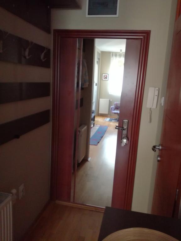 Naissa Apartment Ni エクステリア 写真