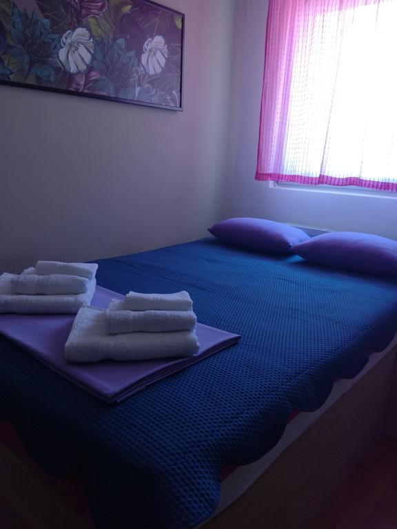 Naissa Apartment Ni エクステリア 写真